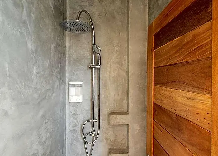 Hostel Ratchada - Rotfai